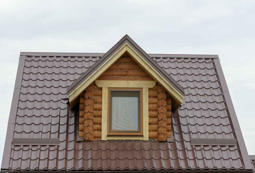 blacha trapezowa na dachu